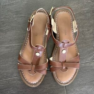 Hush puppies flat sandals